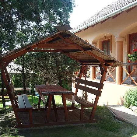 Guest house Timea Vendeghaz